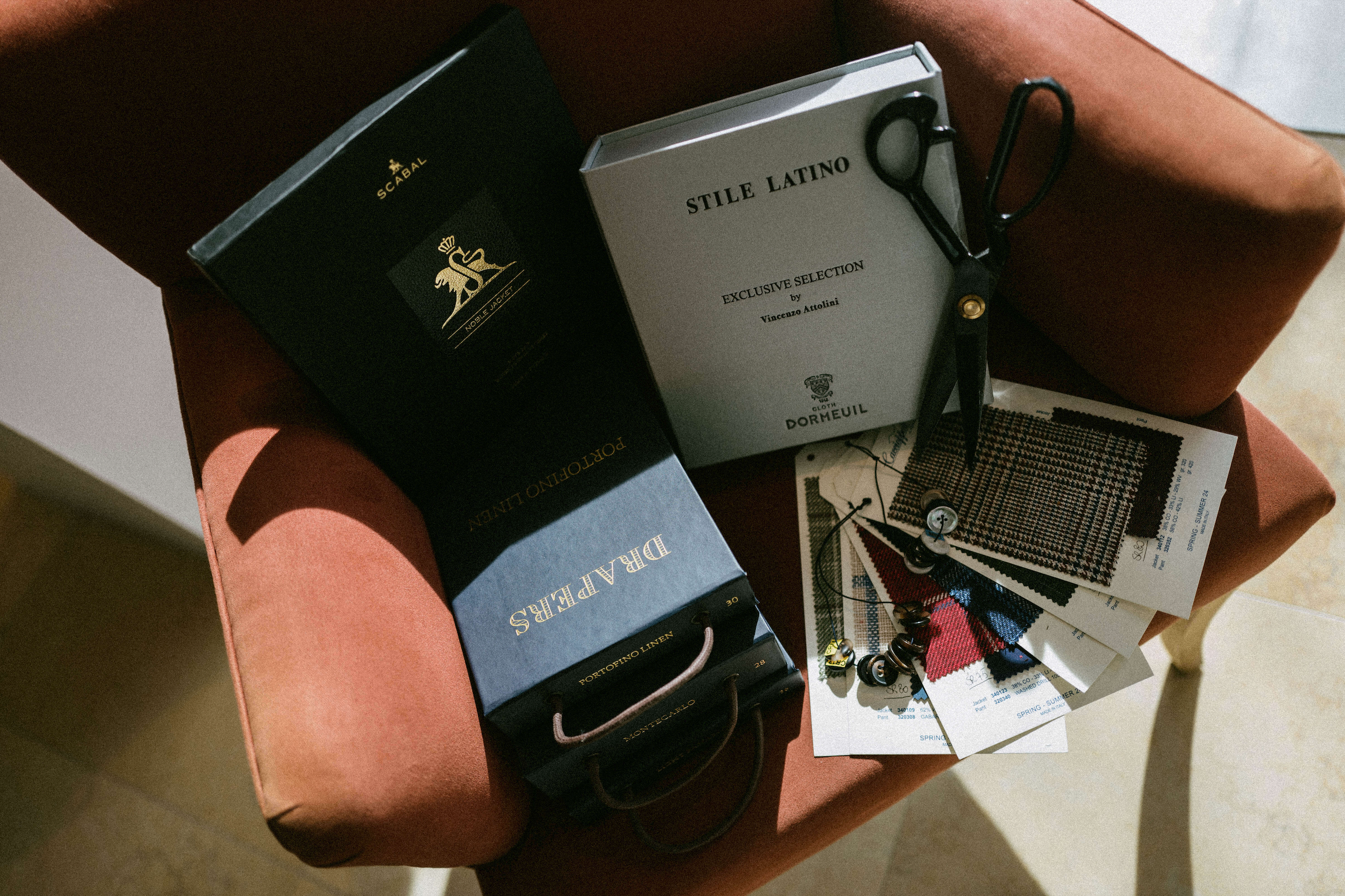 Stile Latino Made-to-Measure Spring Summer Fabrics