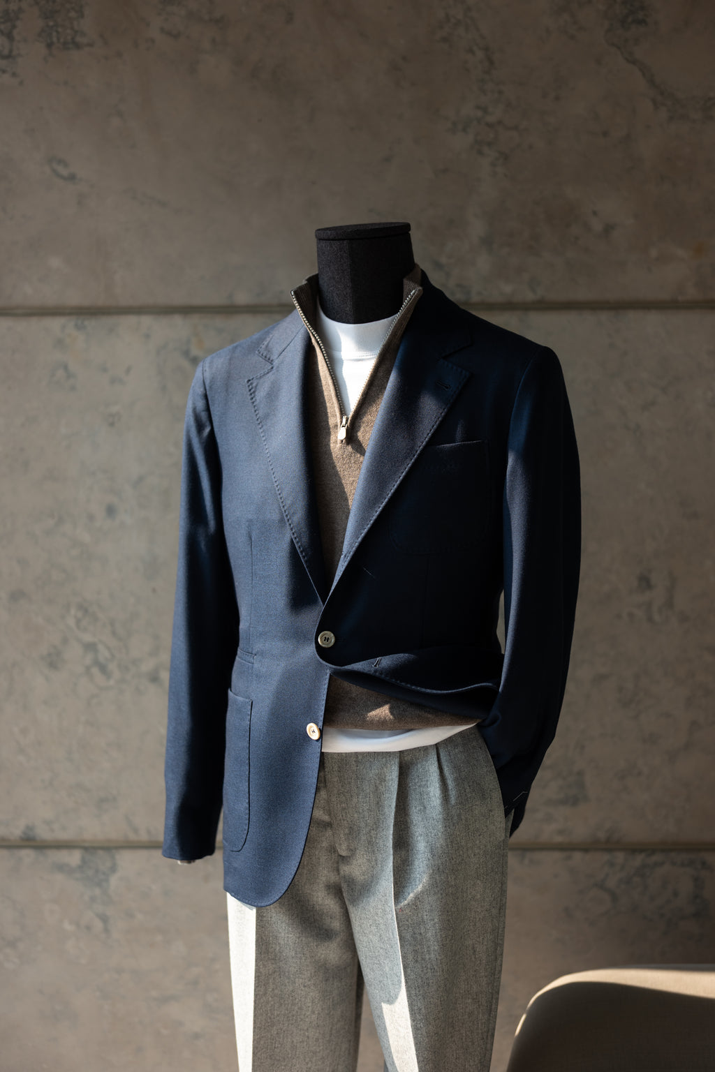 Lightweight Cashmere Twill Deconstructed Blazer