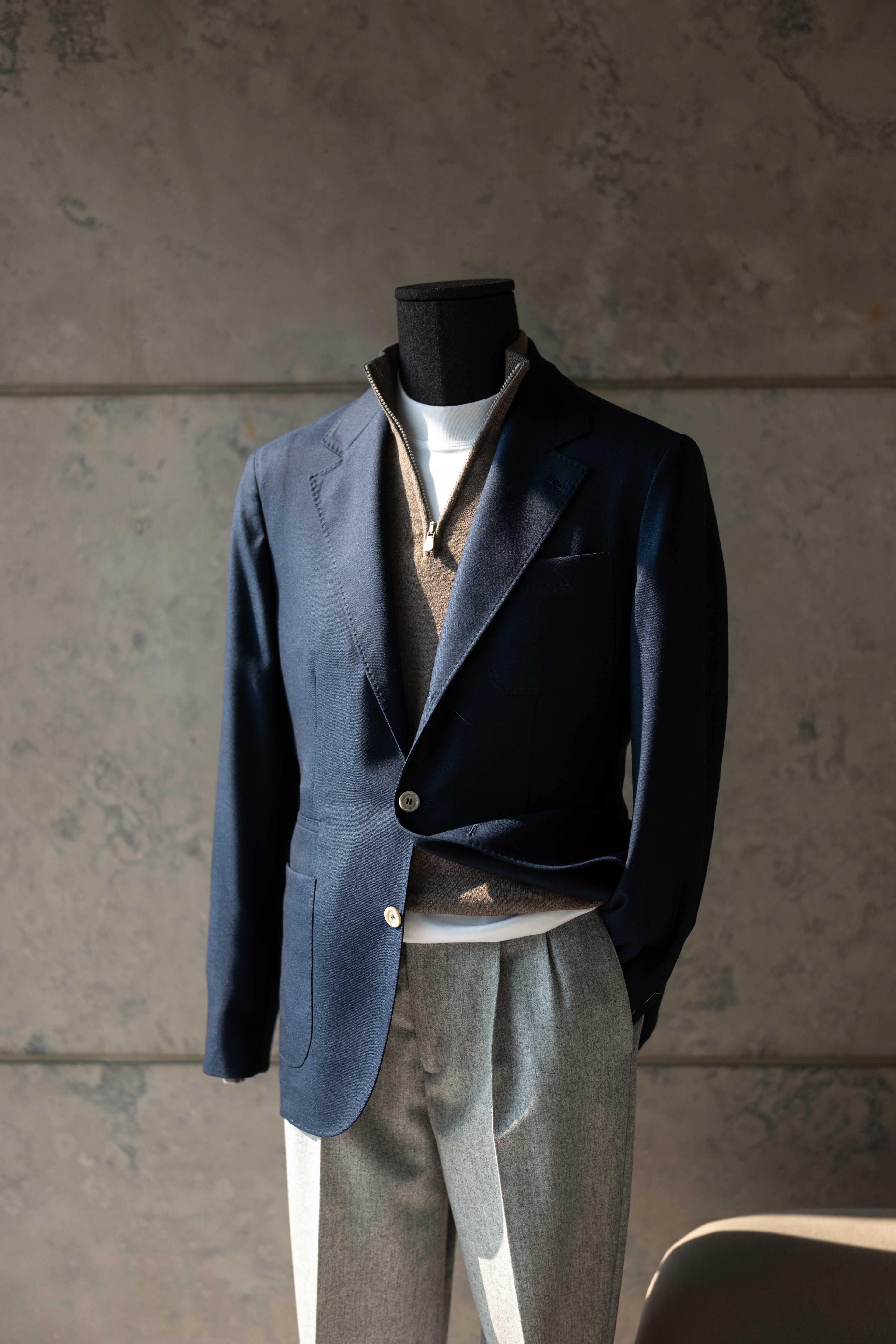 Lightweight Cashmere Twill Deconstructed Blazer