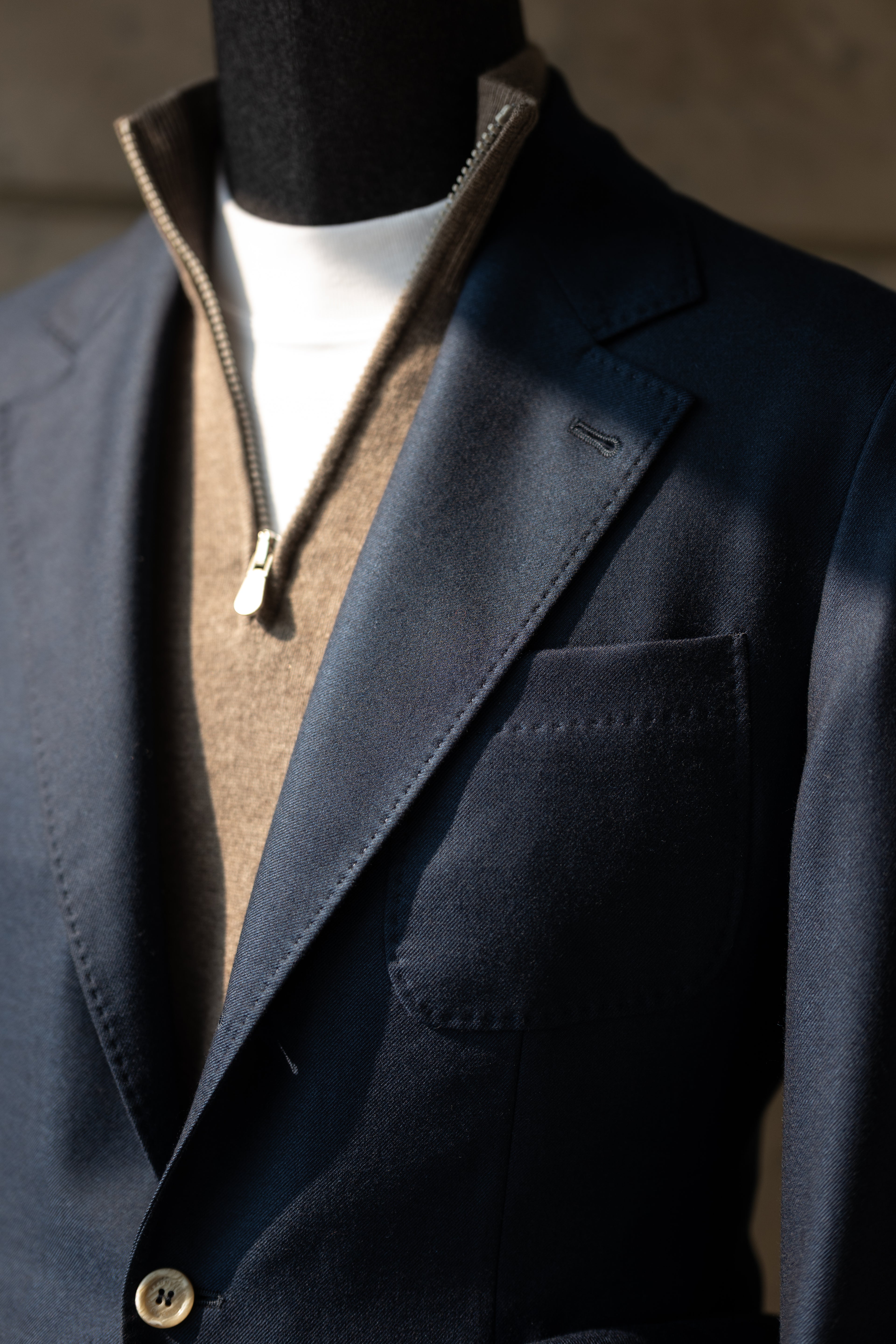 Lightweight Cashmere Twill Deconstructed Blazer