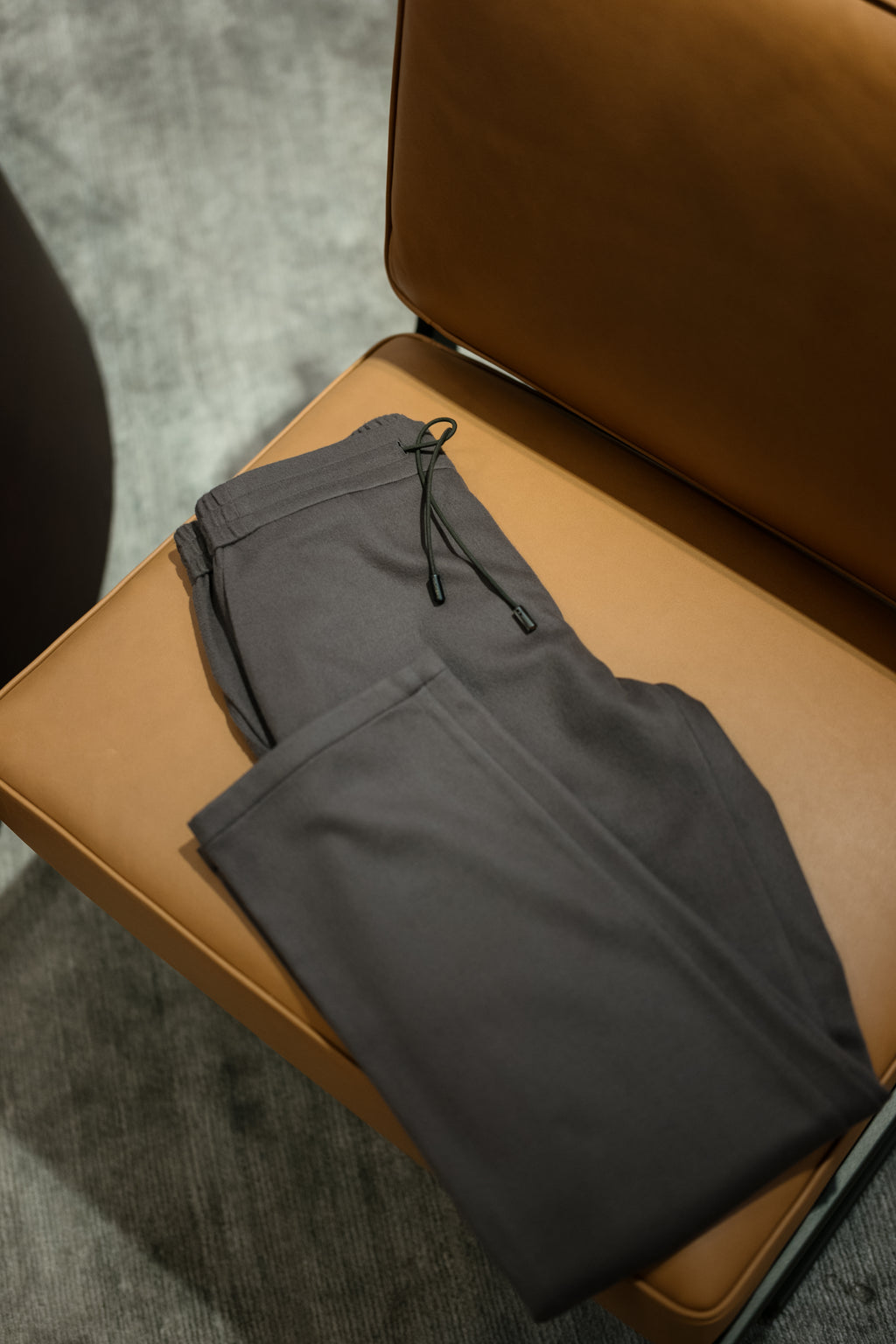 100% Rare Finest Kid Wool Trousers