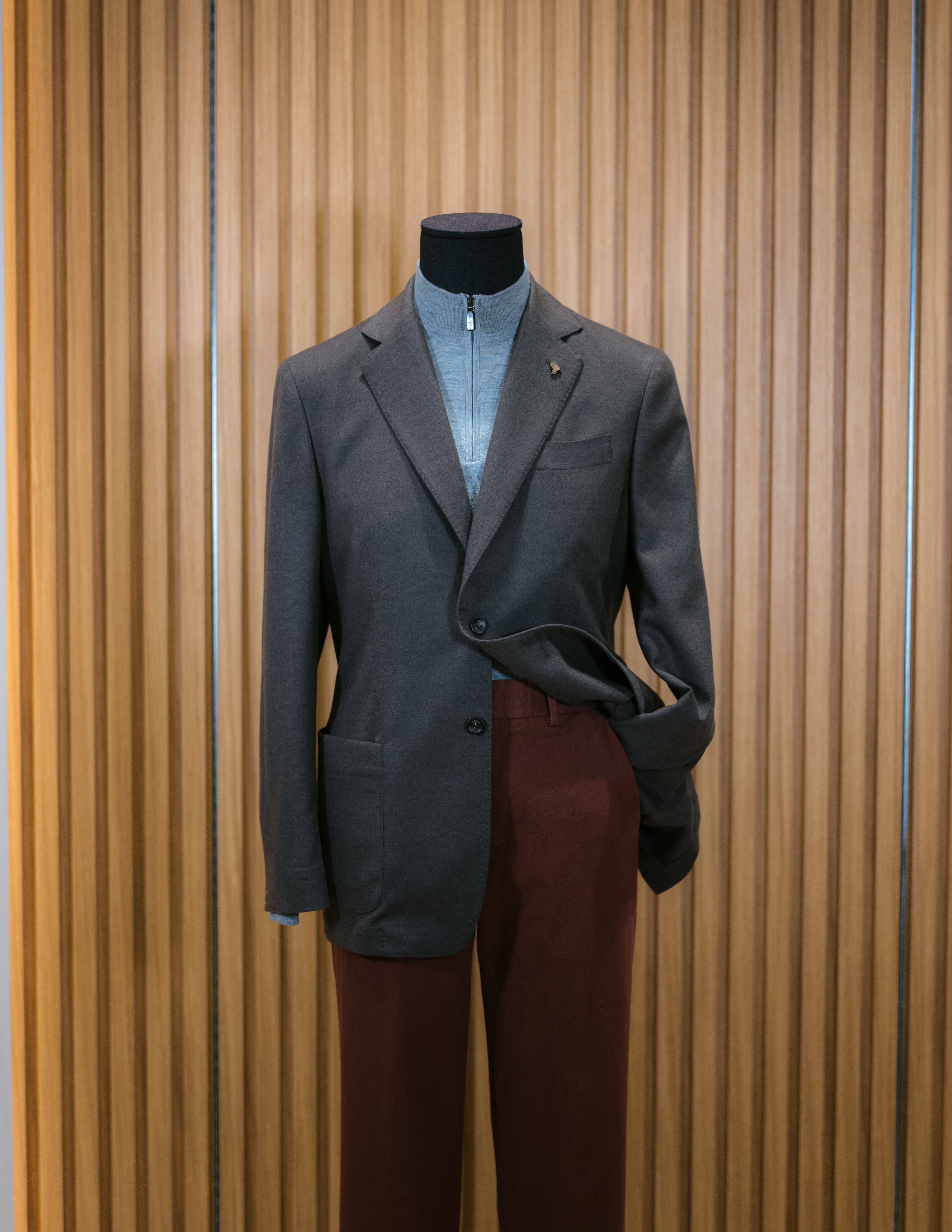 Single Breasted Cashmere Jacket.