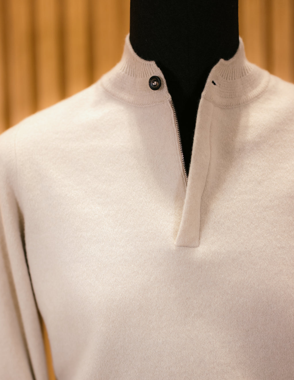 Yangir Blouson Collared Sweater