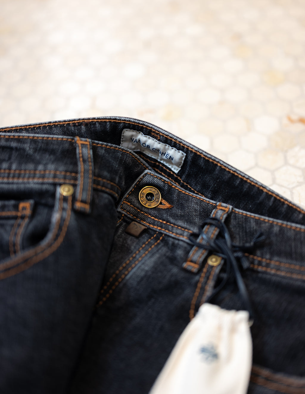 Bard 5 Pocket