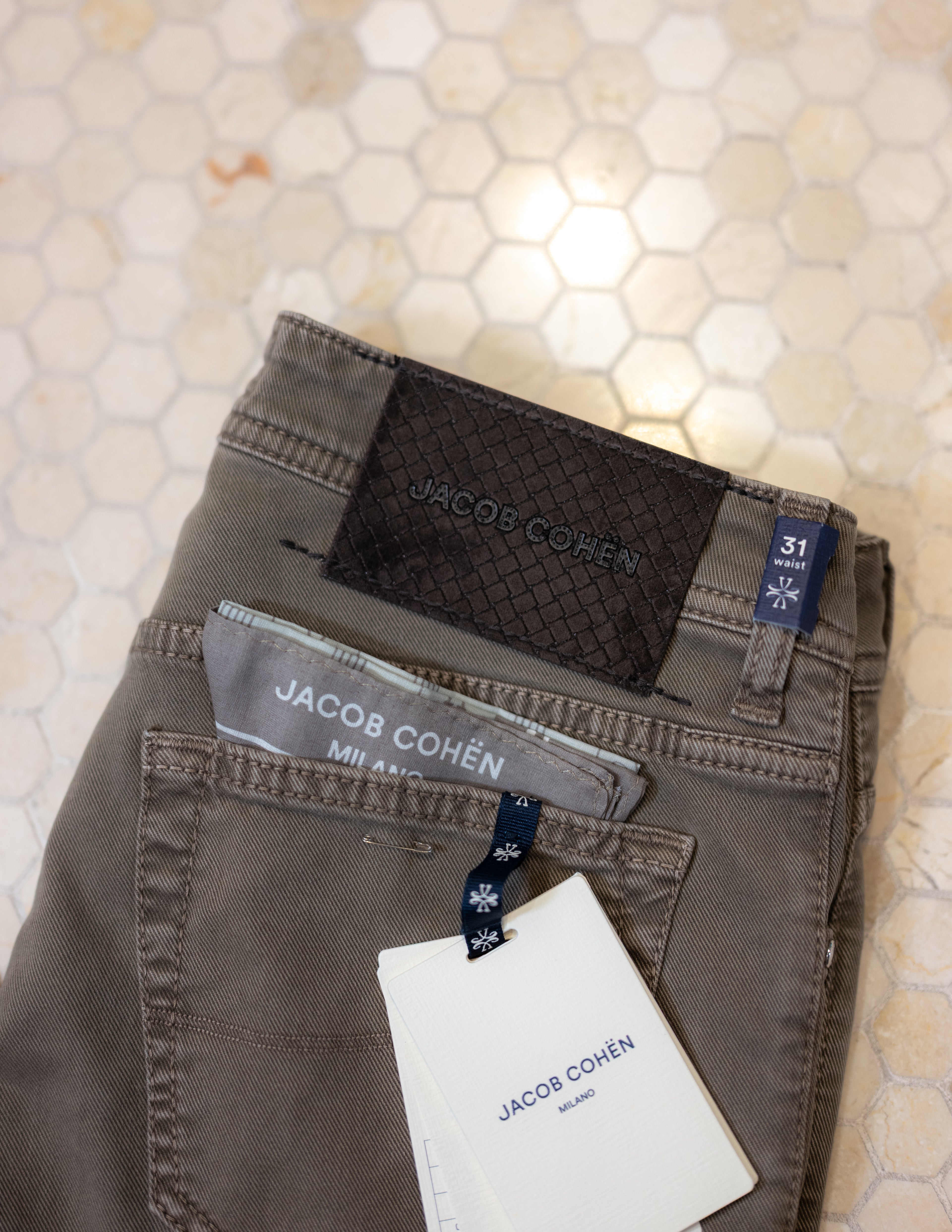 Bard 5 Pocket